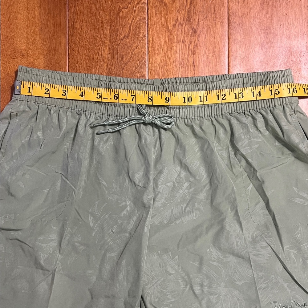 Panama Jack Men’s Athletic Shorts Size Large Sage Green Tropical Print Pockets - Picture 5 of 9